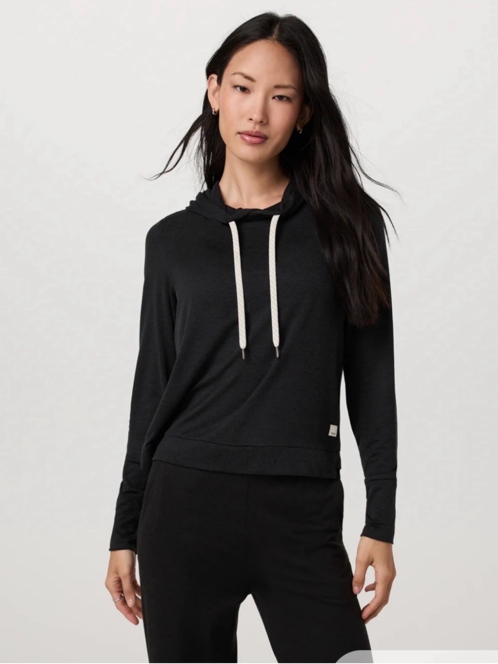 VUORI Halo Essential Hoodie in Black Heather - Like New, XL